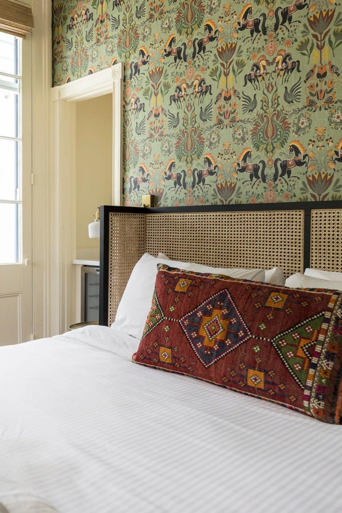 The Ashley Veranda King Suite With Breakfast Чарлстън Екстериор снимка